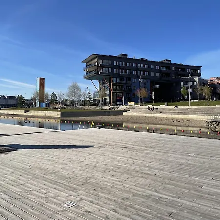 Appartement 3br Sorengkaia Waterfront W Balcony *