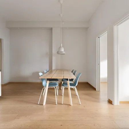 3br Sorengkaia Waterfront W Balcony