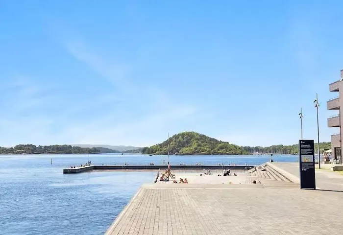 3br Sorengkaia Waterfront W Balcony *