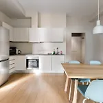 3br Sorengkaia Waterfront W Balcony Апартаменты